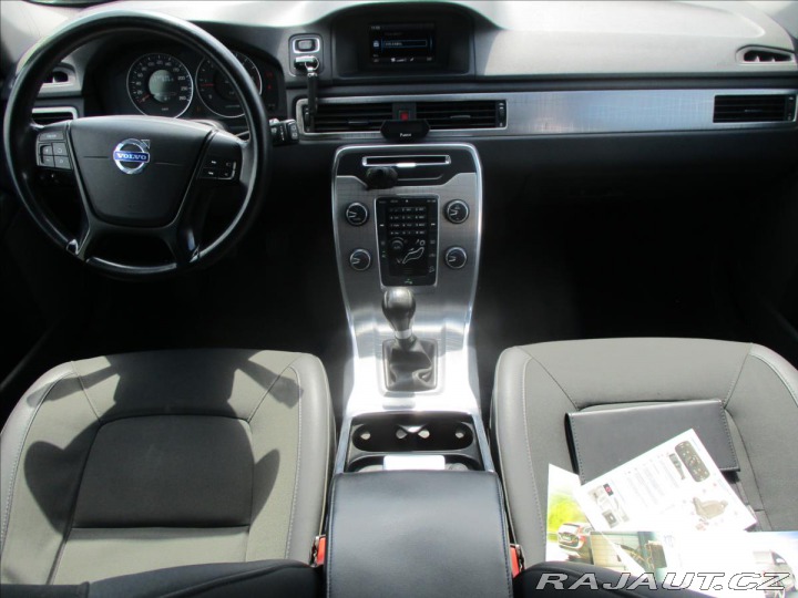 Volvo XC70 2,4 d 120KW Kinetic AWD b 2012