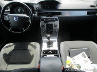 Volvo XC70 2,4 d 120KW Kinetic AWD b 2012