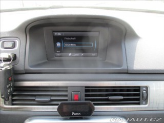 Volvo XC70 2,4 d 120KW Kinetic AWD b 2012