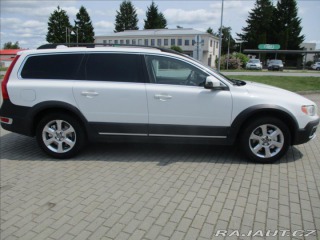 Volvo XC70 2,4 d 120KW Kinetic AWD b 2012