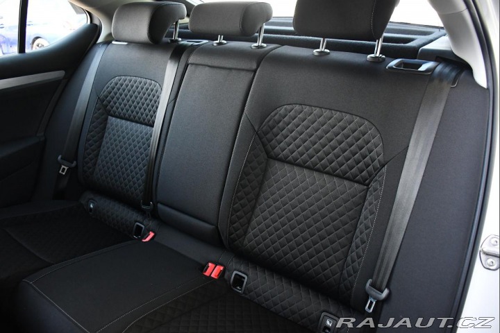 Škoda Superb 2,0TDi DSG ČR WEBASTO 1M 2020