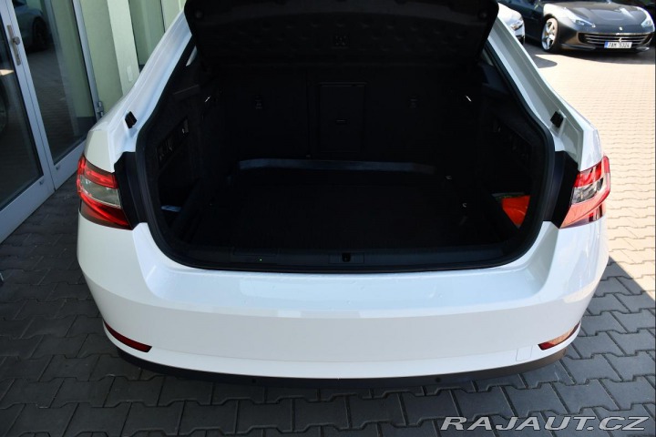 Škoda Superb 2,0TDi STYLE DSG ČR WEBAS 2020