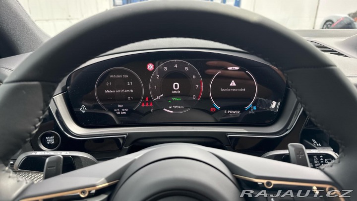 Porsche Cayenne E-Hybrid 2025