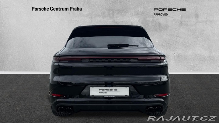 Porsche Cayenne E-Hybrid 2025