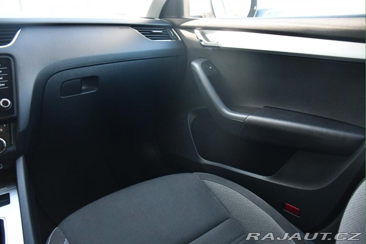 Škoda Octavia 1,6TDI DSG NAVI CARPLAY 2019