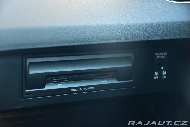 Škoda Octavia 1,6TDI DSG NAVI CARPLAY 2019