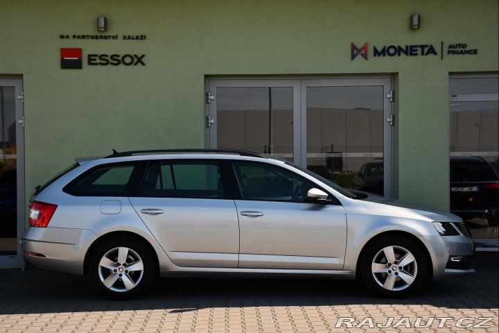 Škoda Octavia 1,6TDI DSG NAVI CARPLAY 2019