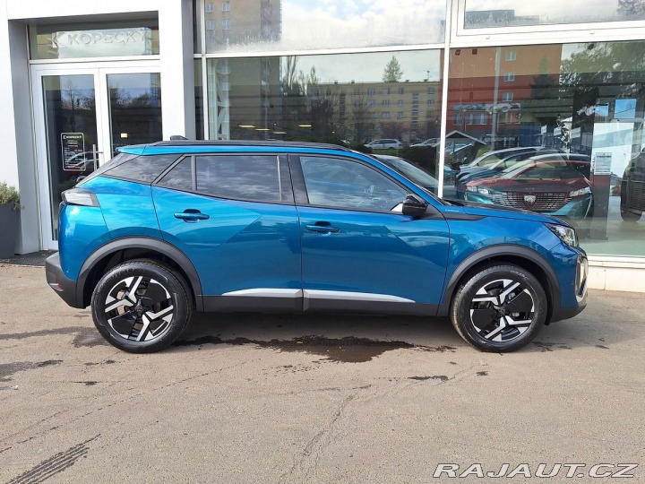 Peugeot 2008 ALLURE 1.2 PT 130K EAT8 2025