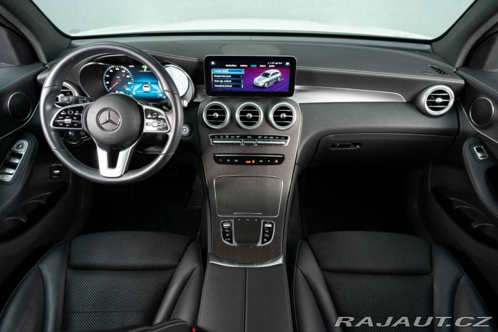 Mercedes-Benz GLC SUV 200 4MATIC A/T 2021