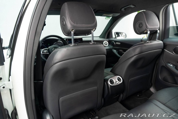 Mercedes-Benz GLC SUV 200 4MATIC A/T 2021