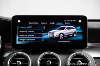 Mercedes-Benz GLC SUV  200 4MATIC A/T 2021
