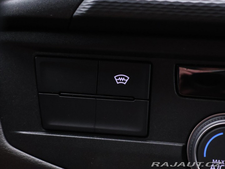 Volkswagen Transporter 2,0 TDI 110kW Long 9-Míst 2020