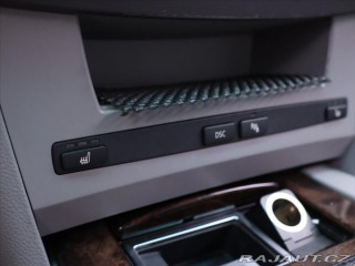 BMW 5 2.5 525i Aut. 141kW Kůže 2004
