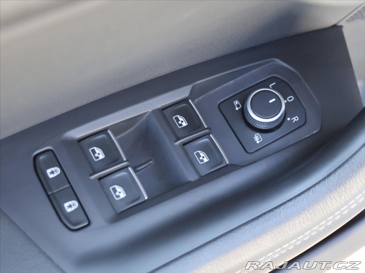 Volkswagen Touareg 3,0 V6 TDI R-Line Panoram 2021