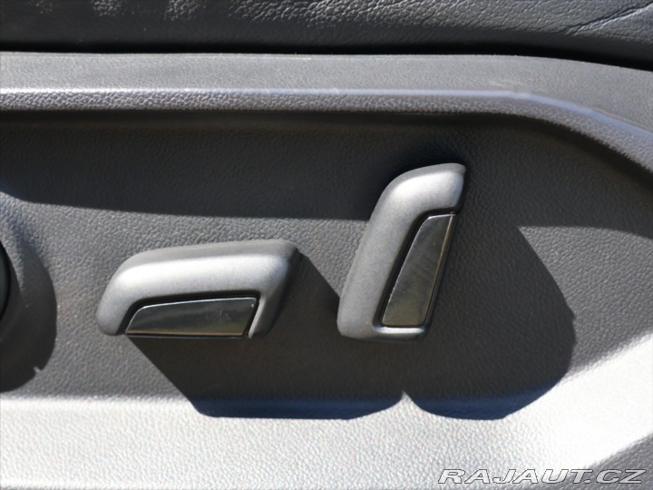 Volkswagen Touareg 3,0 V6 TDI R-Line Panoram 2021