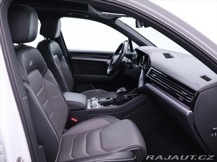 Volkswagen Touareg 3,0 V6 TDI R-Line Panoram 2021