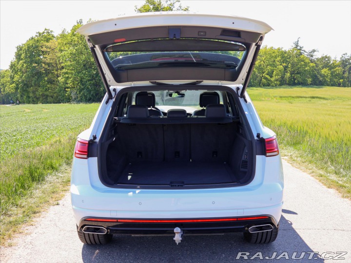 Volkswagen Touareg 3,0 V6 TDI R-Line Panoram 2021