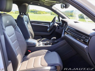 Volkswagen Touareg 3,0 V6 TDI R-Line Panoram 2021