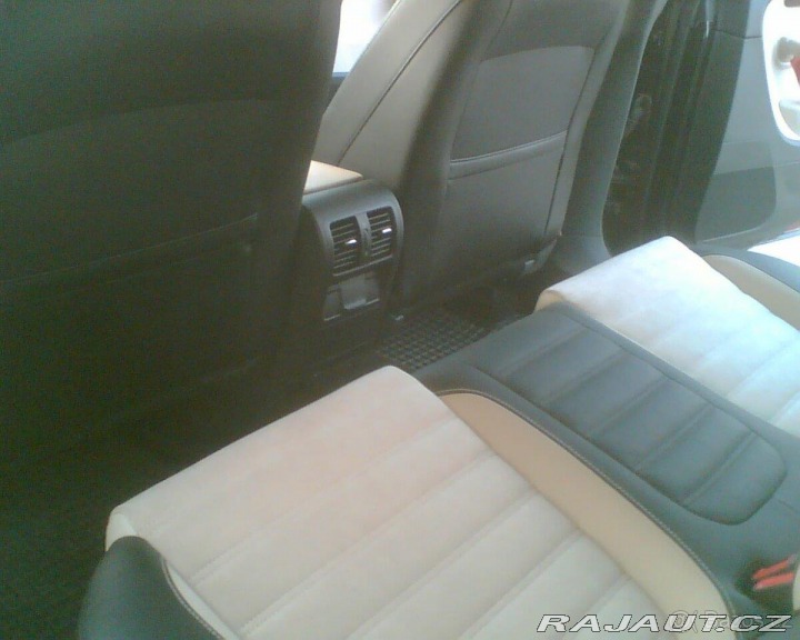 Volkswagen Passat CC 2,0 4x4,automat,kůže 2010