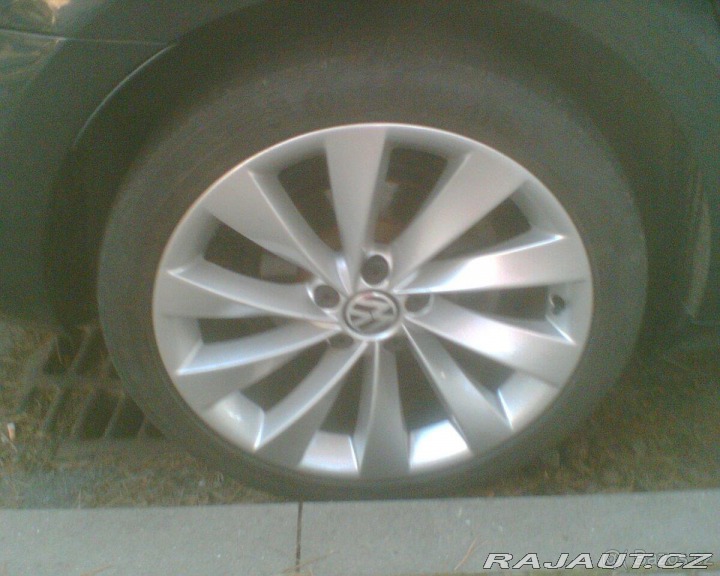 Volkswagen Passat CC 2,0 4x4,automat,kůže 2010