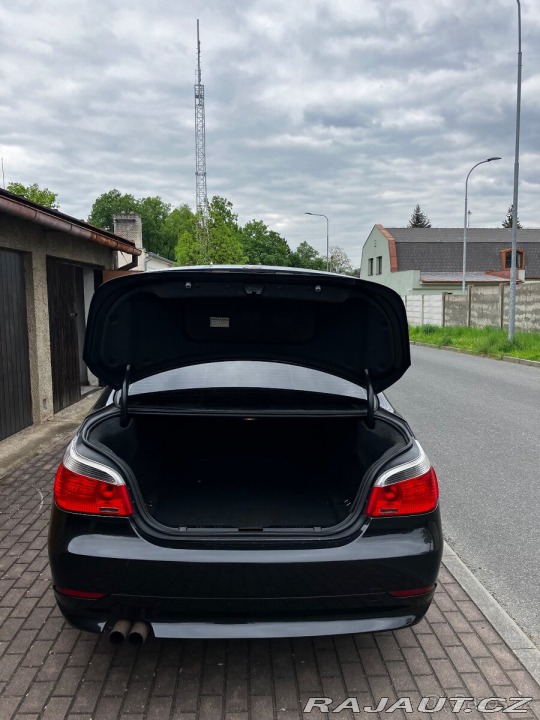 BMW 5 3,0 530i E60 190 kW 2006