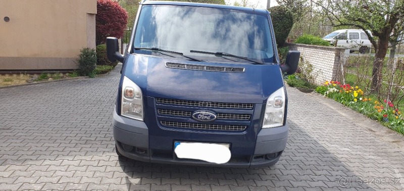 Ford Transit 2,2   L1H1 s vestavbou na