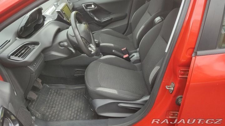 Peugeot 208 1,2 i 60kW 2016