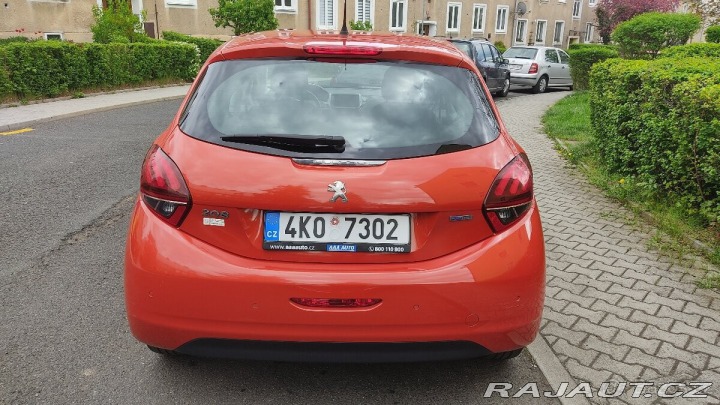 Peugeot 208 1,2 i 60kW 2016