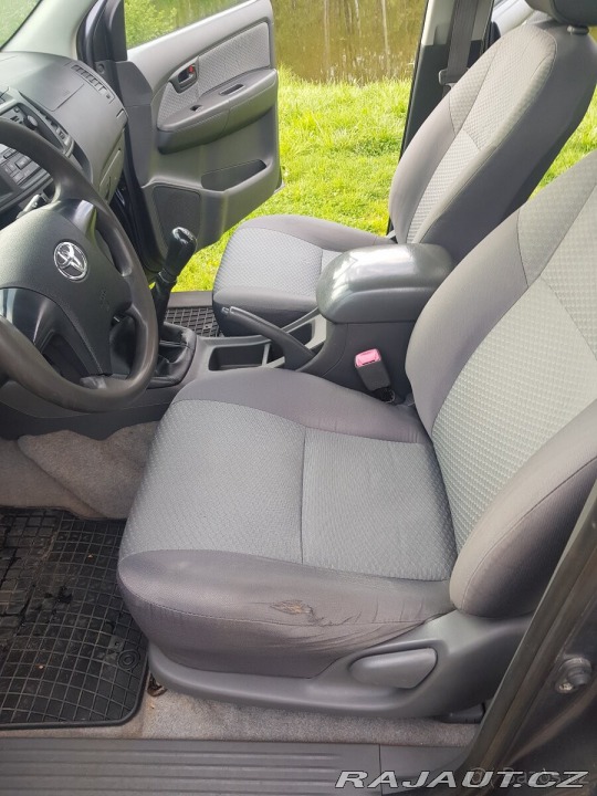 Toyota Hilux 2011