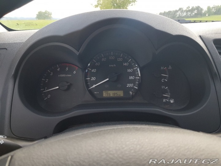 Toyota Hilux 2011