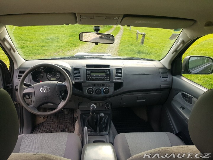 Toyota Hilux 2011
