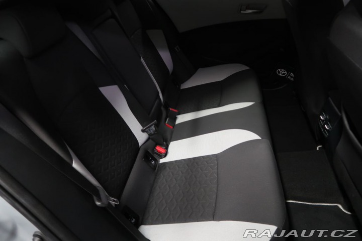 Toyota Corolla 2.0Hybrid,CZ,1Maj,Comfort 2022
