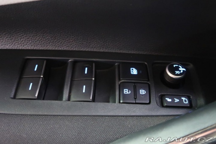Toyota Corolla 2.0Hybrid,CZ,1Maj,Comfort 2022