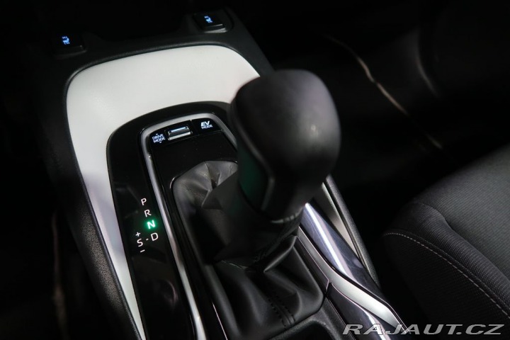 Toyota Corolla 2.0Hybrid,CZ,1Maj,Comfort 2022