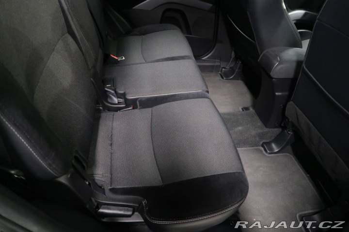 Mitsubishi Outlander 2.0DI-D,CZ,1Maj,Manuál,4x 1800