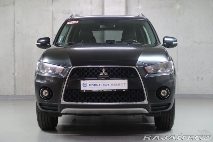 Mitsubishi Outlander 2.0DI-D,CZ,1Maj,Manuál,4x 1800