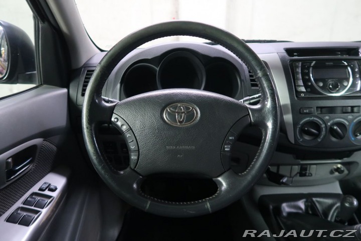 Toyota Hilux 2.5D4D,CZ,4x4,HardTop,Man 2012