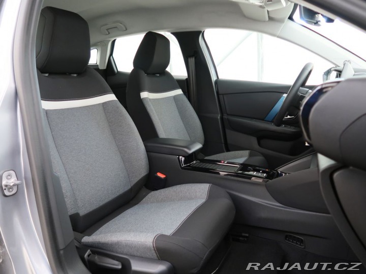 Citroën Ostatní modely ë-C4 ELECTRO,CZ,1Maj,FEEL,50kW 2022