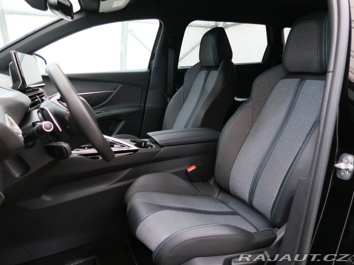 Peugeot 5008 1.5BlueHDi,CZ,1Maj,ALLURE 2024