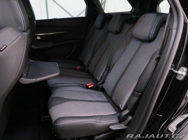 Peugeot 5008 1.5BlueHDi,CZ,1Maj,ALLURE 2024