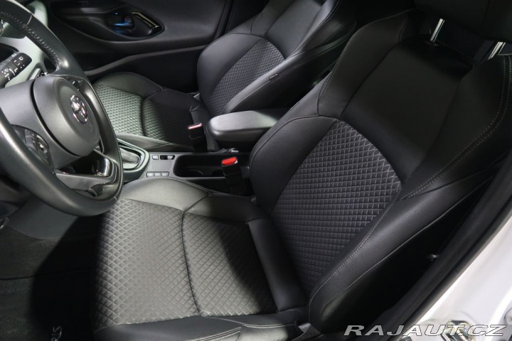 Toyota Yaris 1.5Hybrid,CZ,1Maj,Selecti 2022