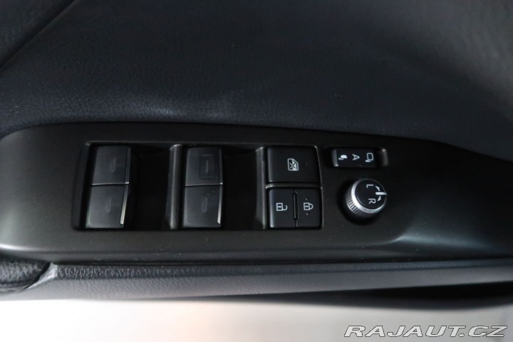 Toyota Camry 2.5Hybrid,CZ,1Maj,Executi 2023