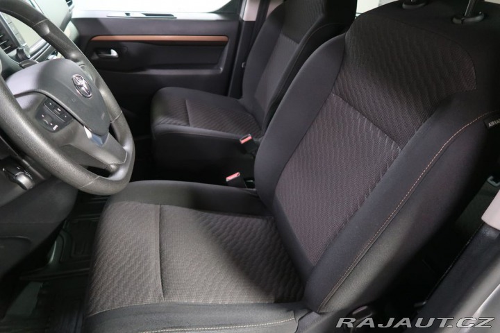 Toyota ProAce 2.0D-4D,CZ,8Míst,Family,A 2018