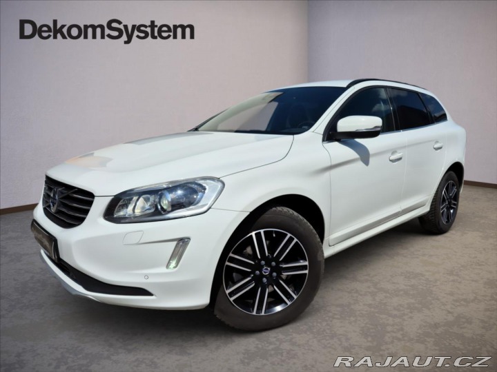 Volvo XC60 2,0 D4 Momentum Automat 2017