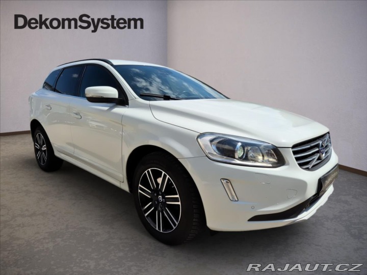 Volvo XC60 2,0 D4 Momentum Automat 2017