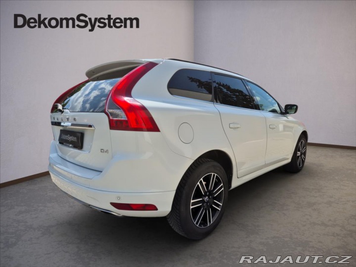Volvo XC60 2,0 D4 Momentum Automat 2017
