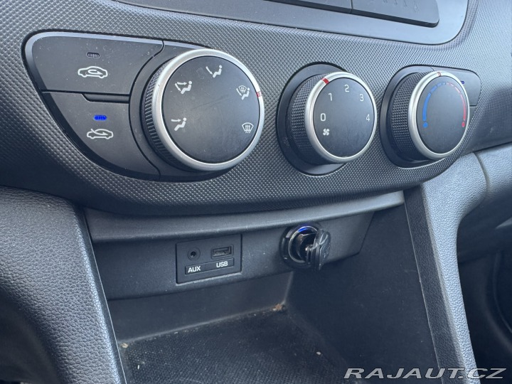 Hyundai i10 1,0 48 KW 1. MAJ ČR KM 2018