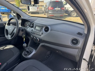 Hyundai i10 1,0 48 KW 1. MAJ ČR KM 2018