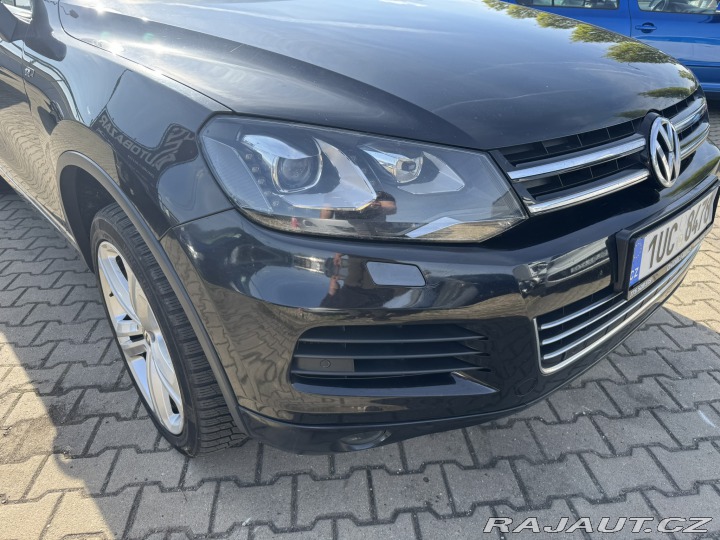Volkswagen Touareg 4,2 TDI 250KW TAŽNÉ R-LIN 2011