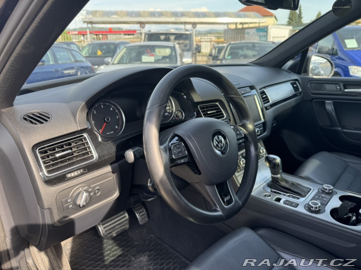 Volkswagen Touareg 4,2 TDI 250KW TAŽNÉ R-LIN 2011